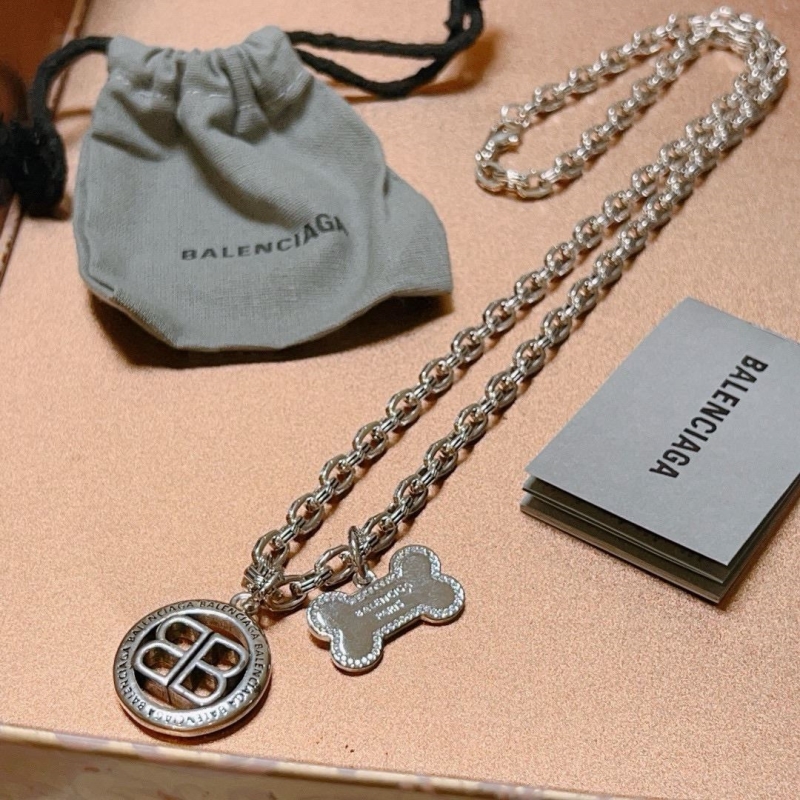Ba1en*iaga necklaces